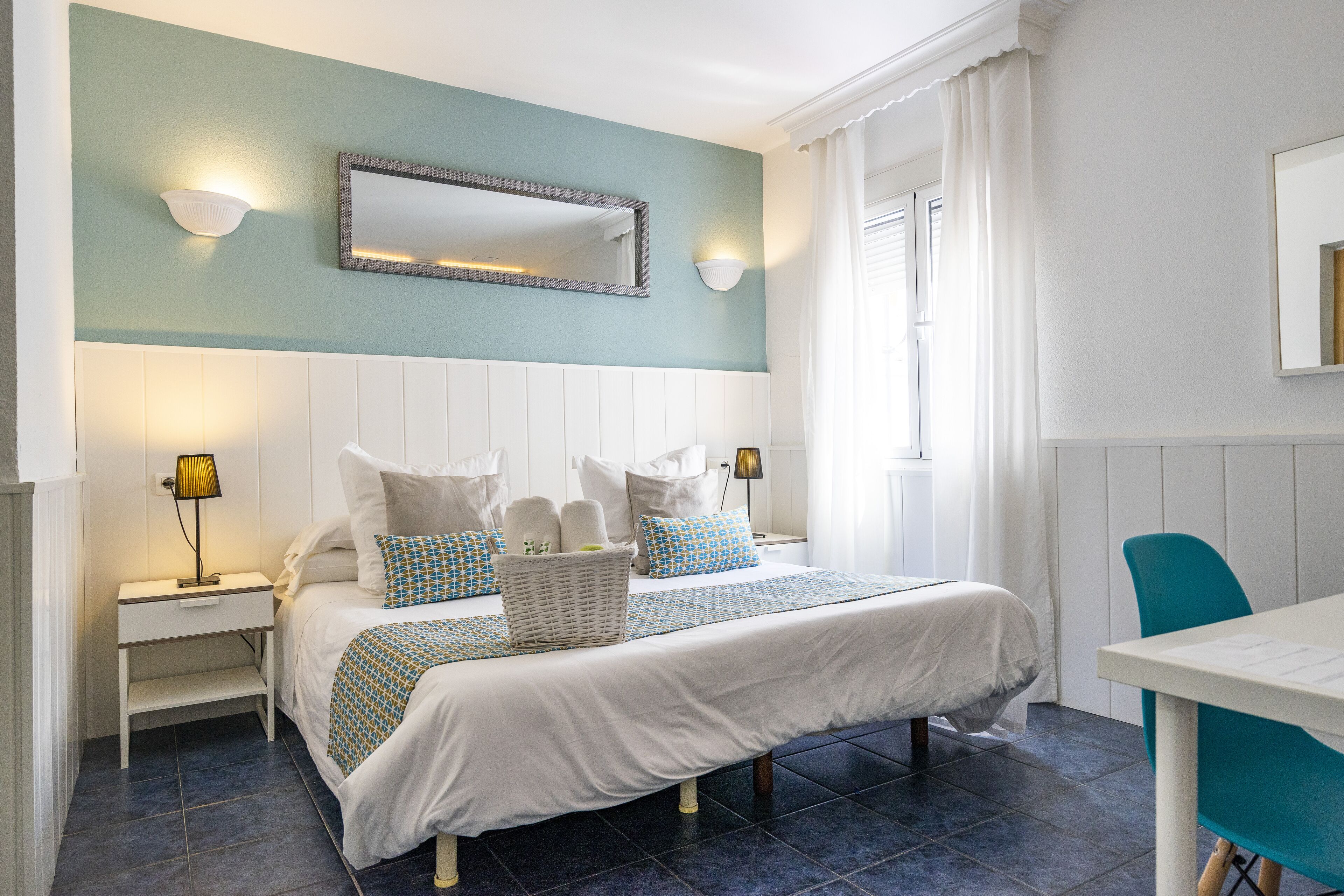 superior double room | desk, soundproofing, iron/ironing board, cots/infant beds