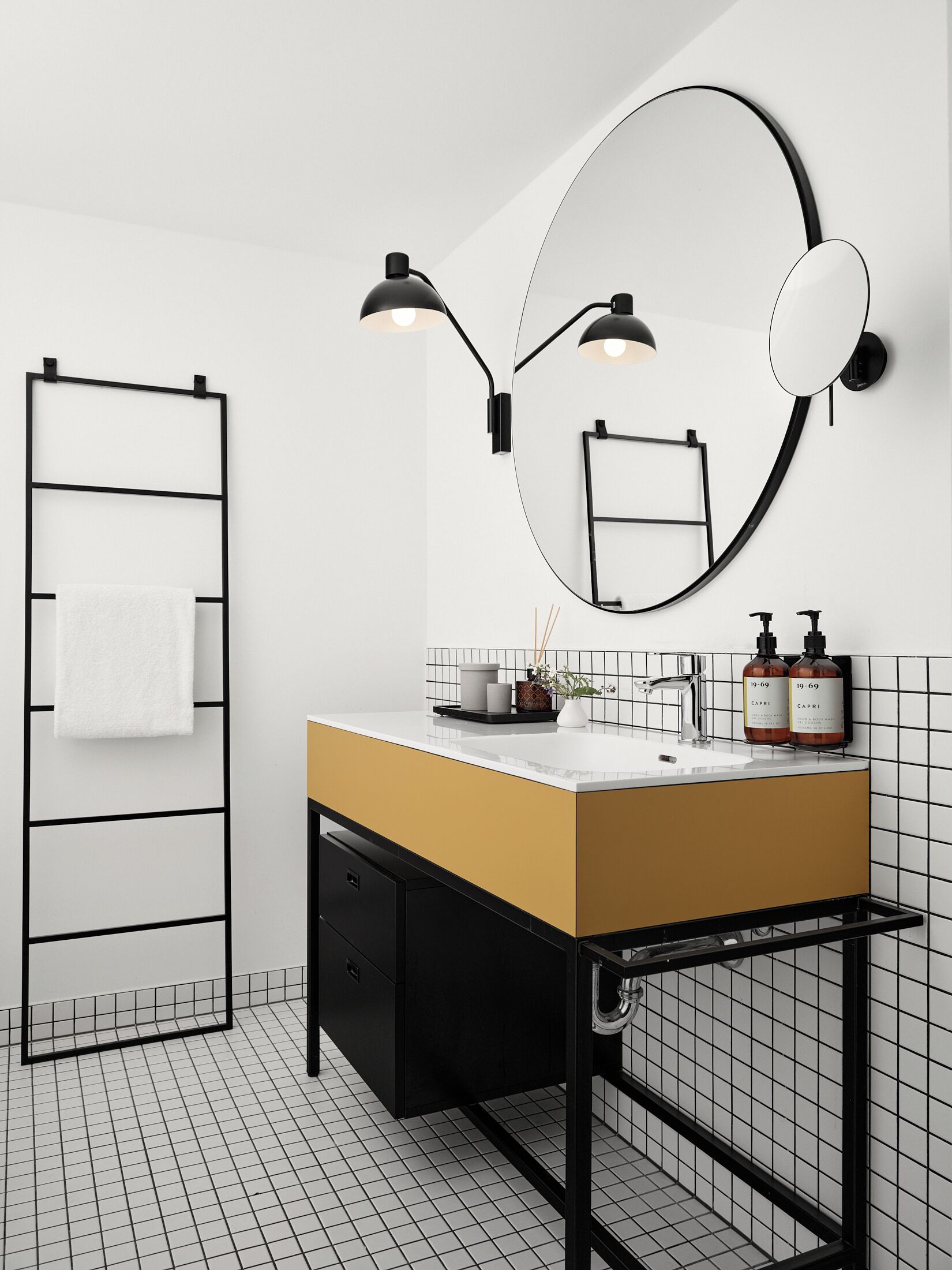 superior room | bathroom | shower, free toiletries, hair dryer, towels