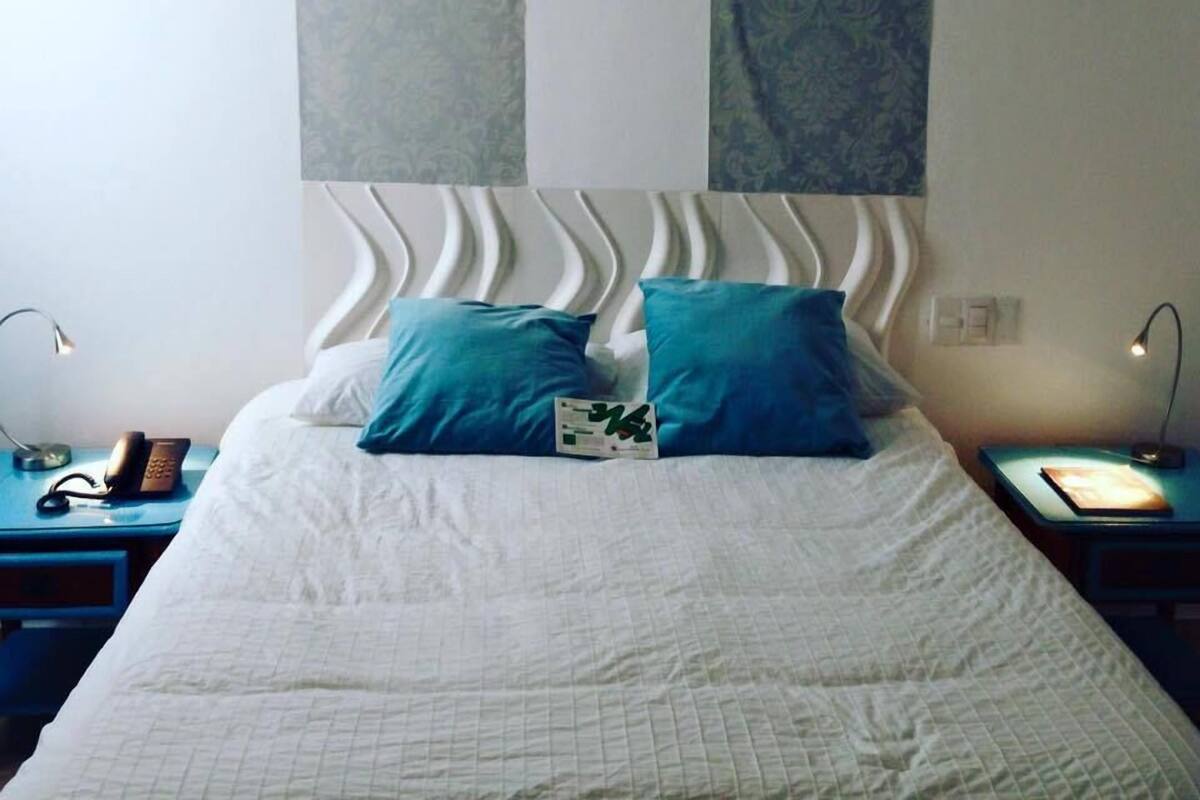Literie de qualité supérieure, coffres-forts dans les chambres