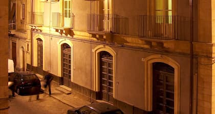 Politi Aparthotel