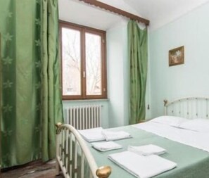 Minibar, fer et planche à repasser, Wi-Fi gratuit