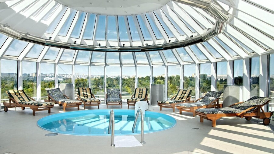 Cosmopolitan Bobycentrum – Czech Leading Hotels