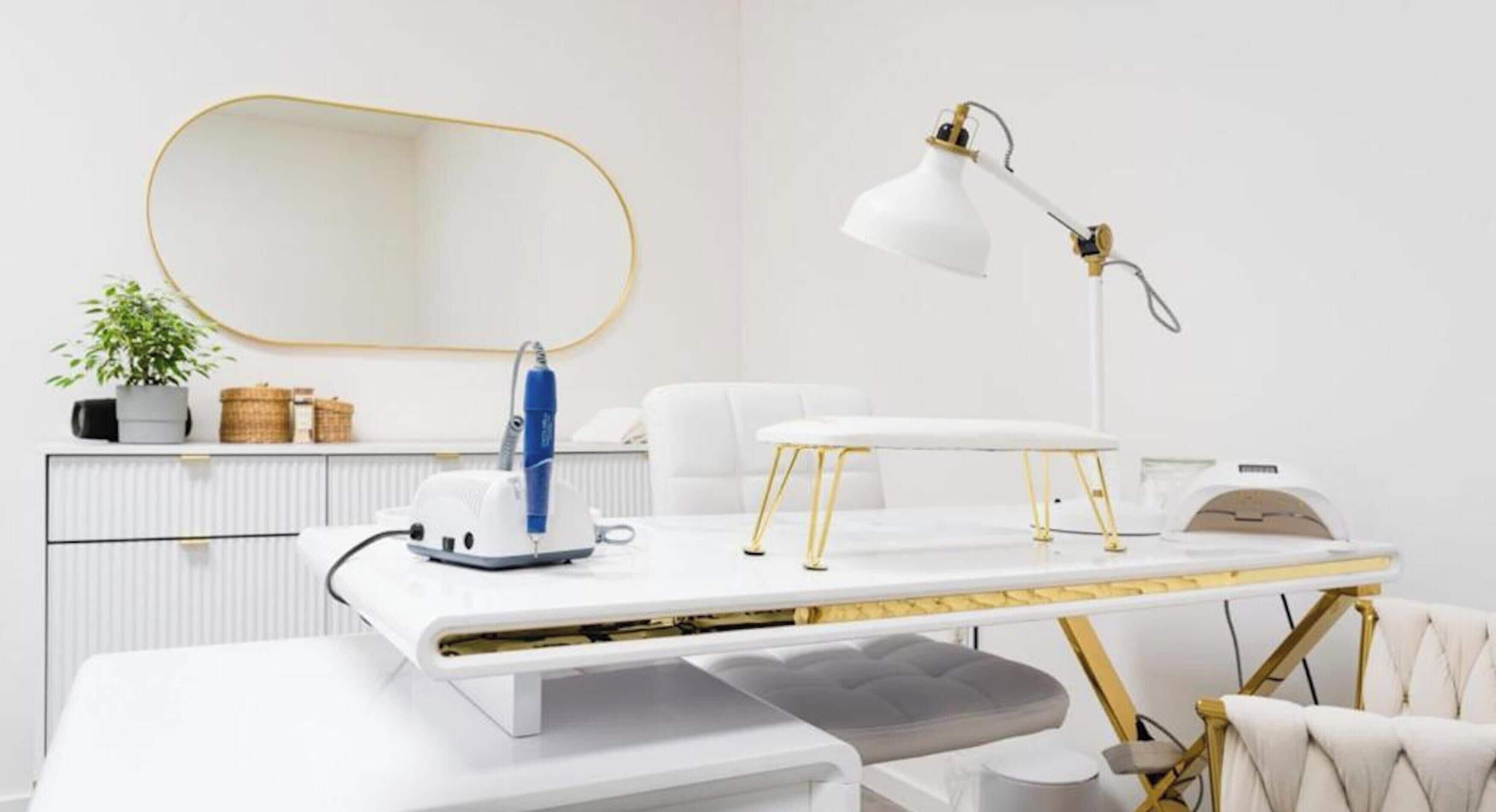 双人护理室、热水浴缸、面部护理、按摩服务