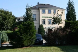 Exterior - Hotel Pension Kaden (Dresden)