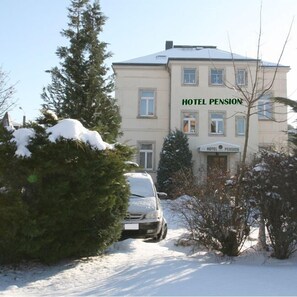 Garden - Hotel Pension Kaden (Dresden)