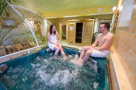 Bañera de hidromasaje interior