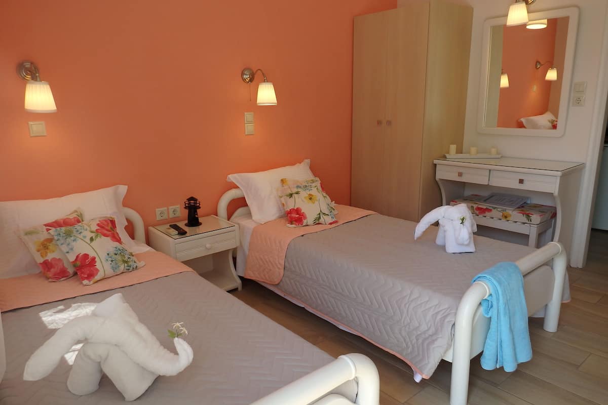 In-room safe, blackout drapes, iron/ironing board, free WiFi