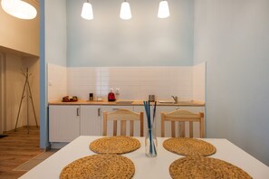 Appartement, 1 lit double et 1 canapé-lit, non-fumeurs | Bureau, Wi-Fi gratuit