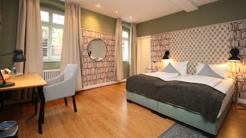 City Double Room, 1 Bedroom, Non Smoking | Hypo-allergenic bedding, in-room safe, individually decorated
