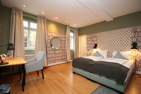 City Double Room, 1 Bedroom, Non Smoking | Hypo-allergenic bedding, in-room safe, individually decorated
