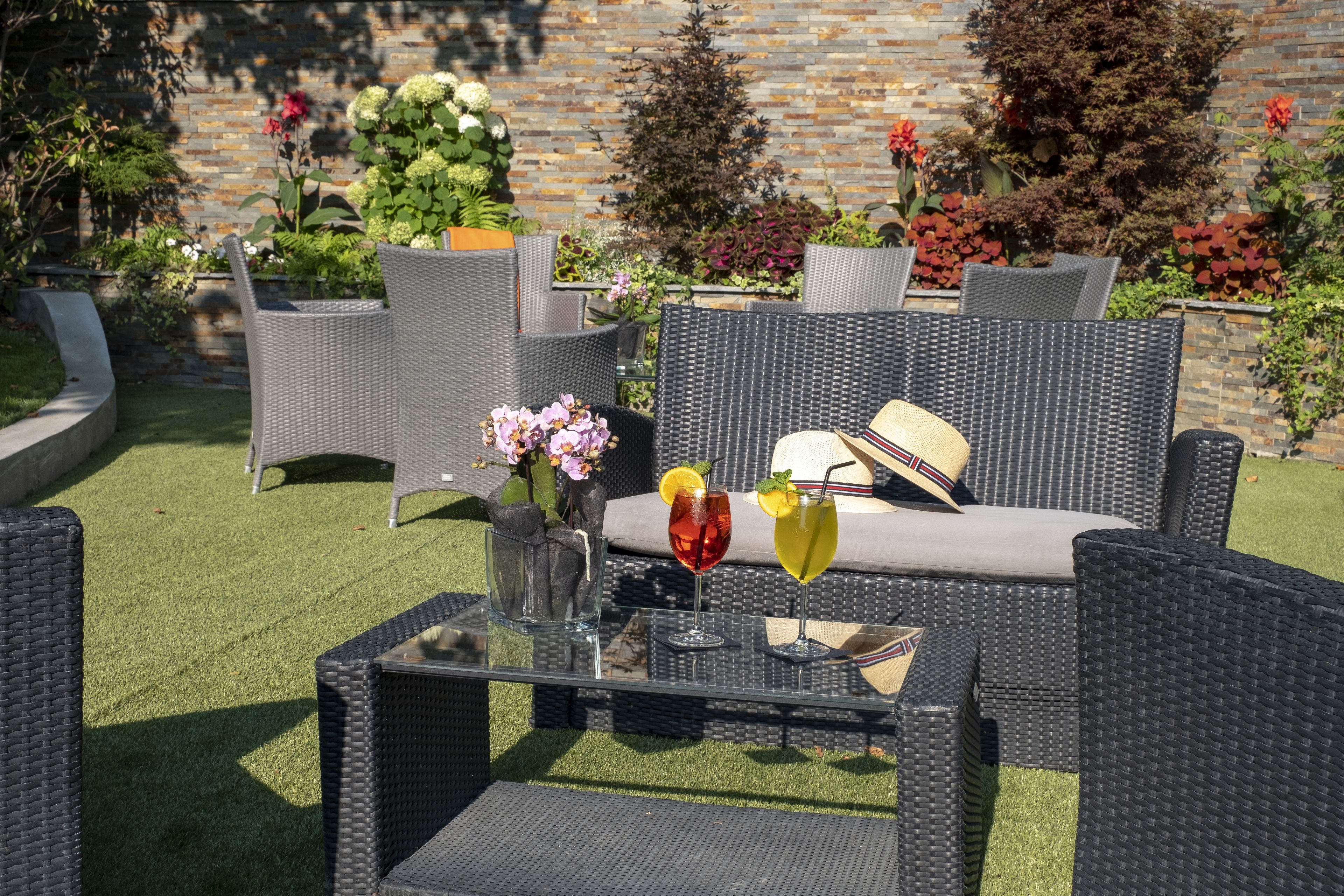 seasonal outdoor pool, pool umbrellas, pool loungers