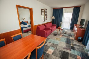 Pillowtop beds, minibar, in-room safe, desk - Hotel Toplice (Brezice)