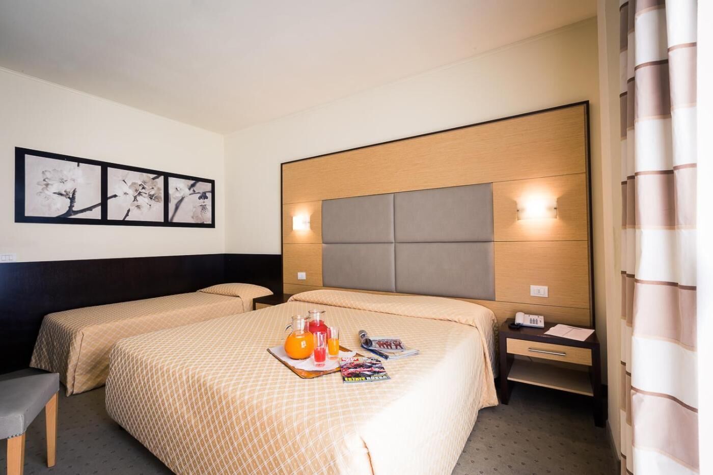 hypo-allergenic bedding, in-room safe, desk, blackout curtains