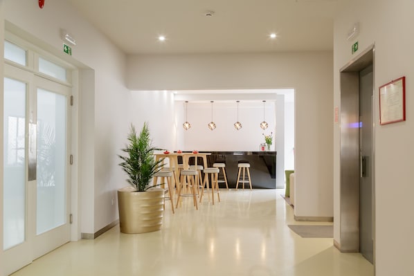 Interior - Porto Domus Hotel (Porto)