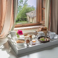 Double or Twin Room | In-room dining