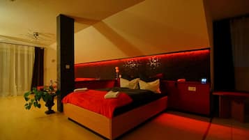 Exclusive Suite | Desk, soundproofing, iron/ironing board, free WiFi