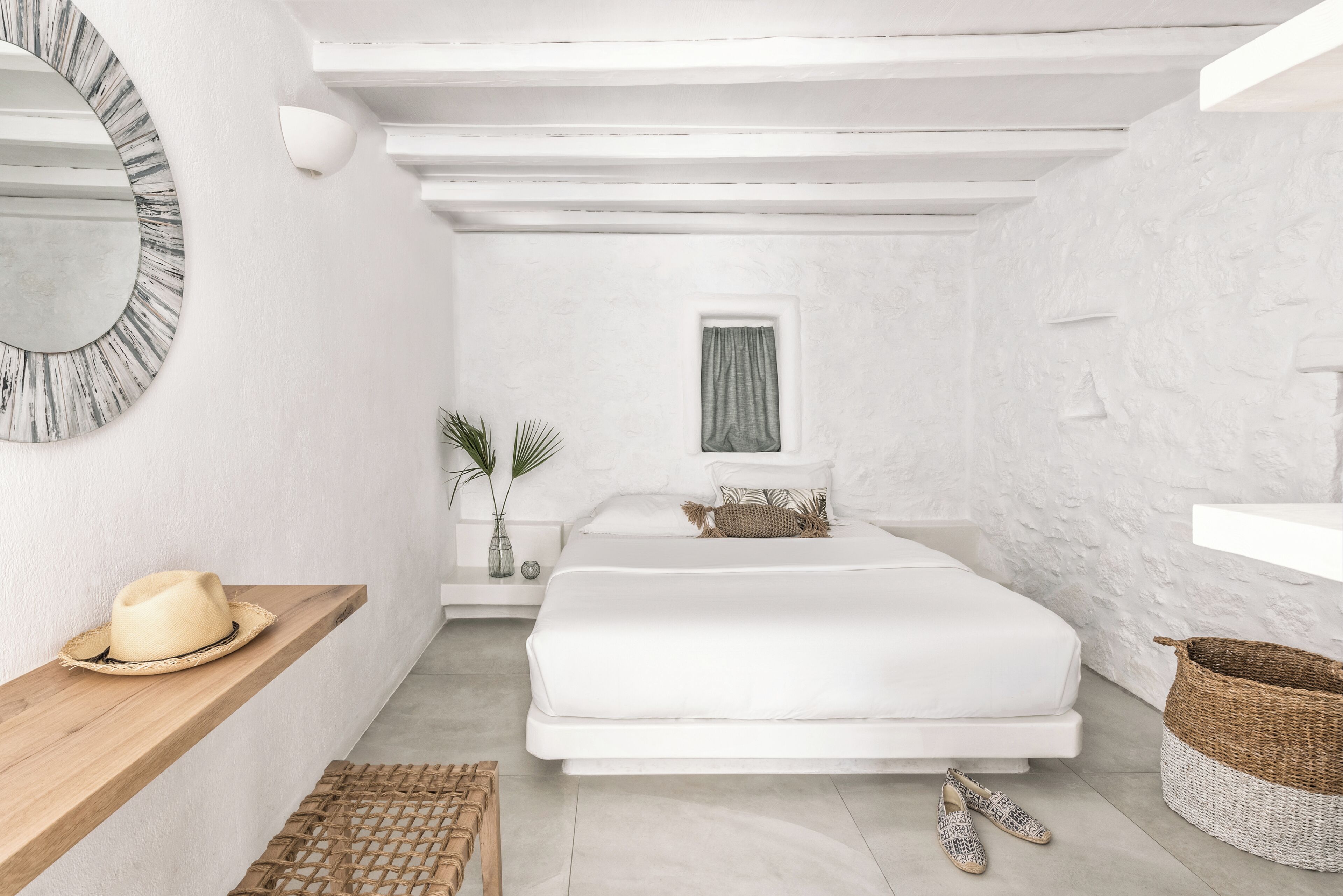 Small Island Room | Egyptian cotton sheets, premium bedding, down comforters, pillowtop beds