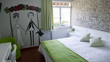 Kamer (Romantic Offer) | Een kluis op de kamer, een bureau, gratis babybedden