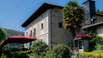 Façade de lâhĂ©bergement