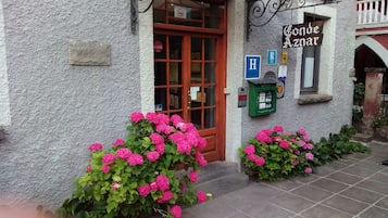 Entrée de l’hébergement