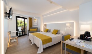 Caja de seguridad en la habitación, escritorio y wifi gratis 