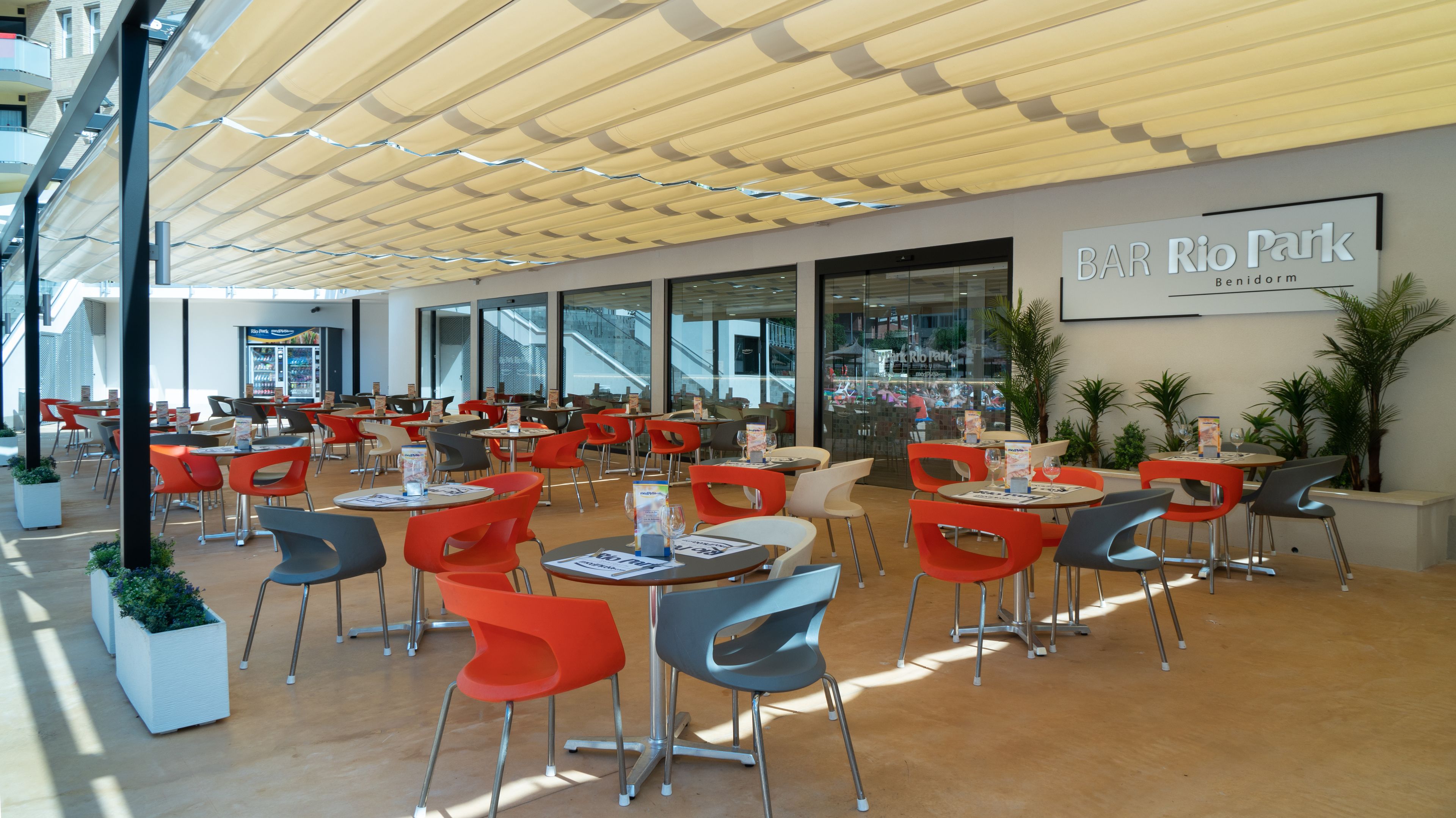 Snack bar