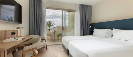 Minibar, Zimmersafe, Schreibtisch, schallisolierte Zimmer