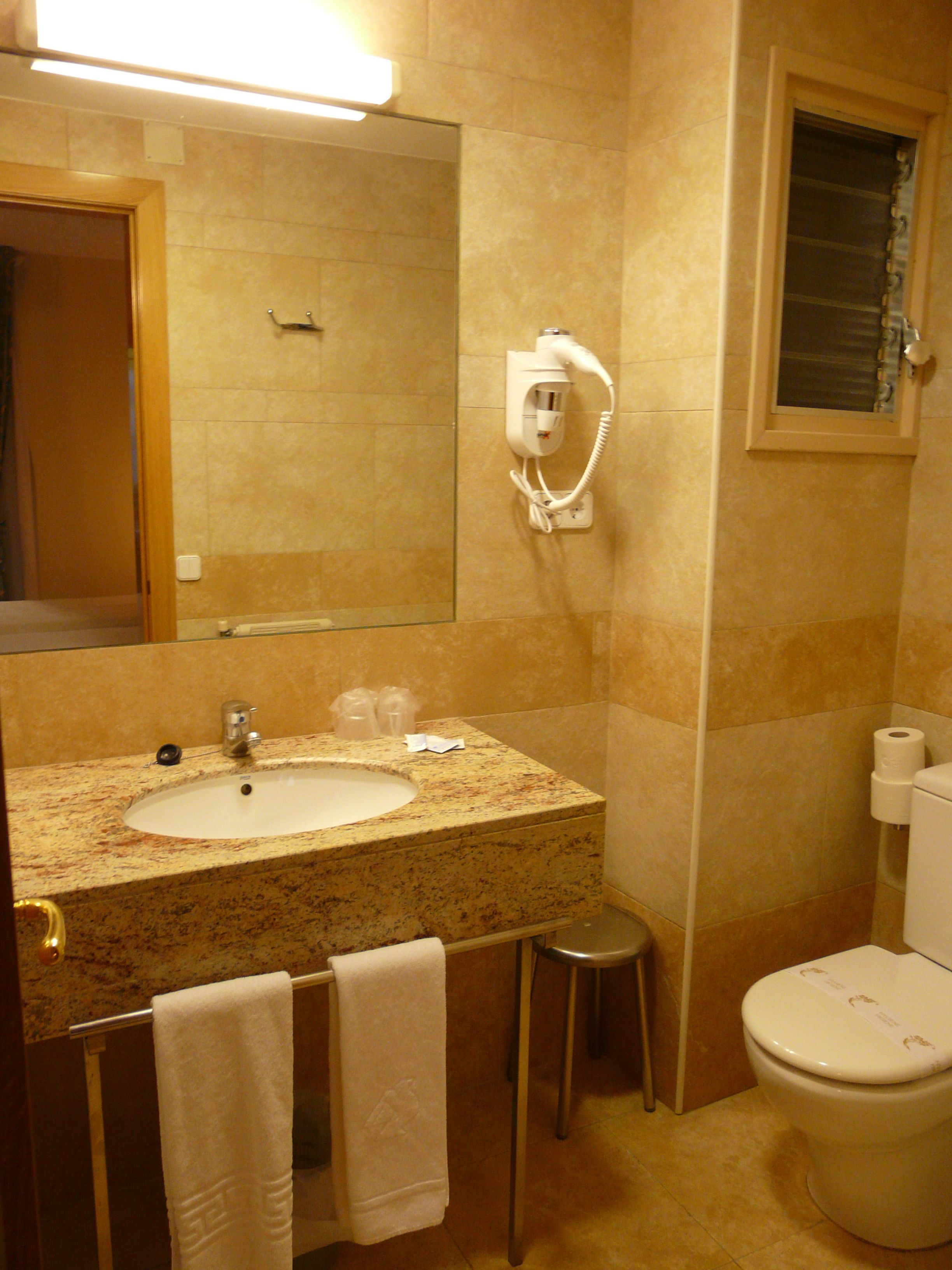 triple room | bathroom | hair dryer, towels