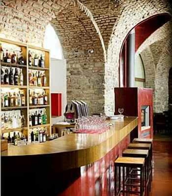 Bar (on property) - Aparthotel Austria Suites (Prague)