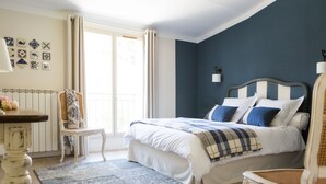 ห้องดับเบิล, ห้องน้ำในตัว, วิวสวน (Confort) | เครื่องนอนระดับพรีเมียม, ห้องเก็บเสียง, เปลนอนเด็กแบบพกพา, Wi-Fi ฟรี
