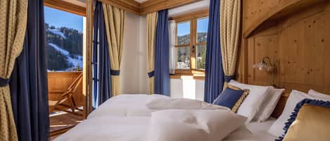 Comfort Suite | 1 bedroom, premium bedding, down comforters, Select Comfort beds