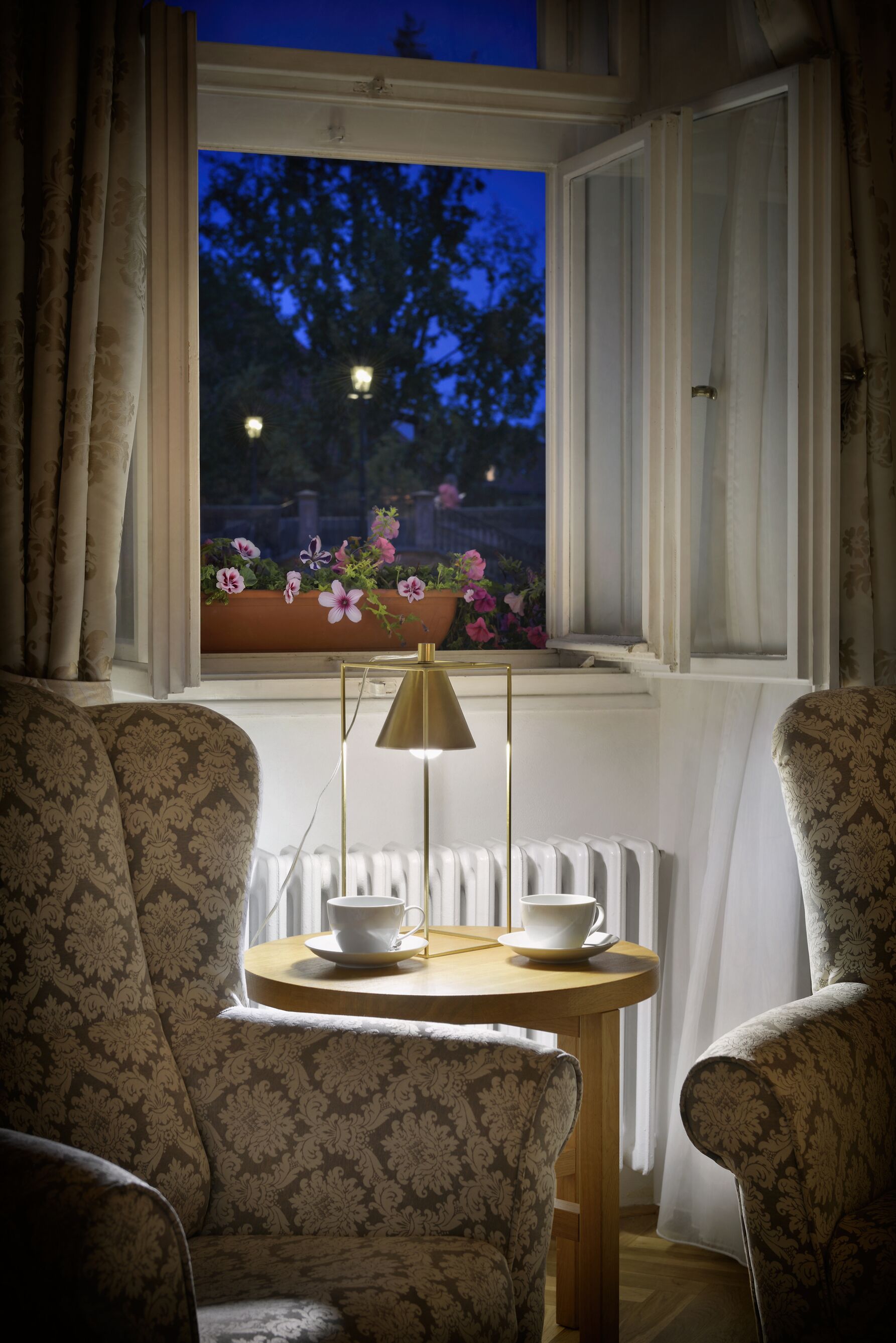 Photo - Hotel At the Golden Scissors