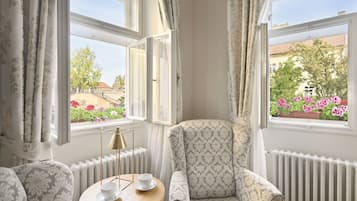 Charles Bridge View Suite | Caja fuerte, wifi gratis, ropa de cama