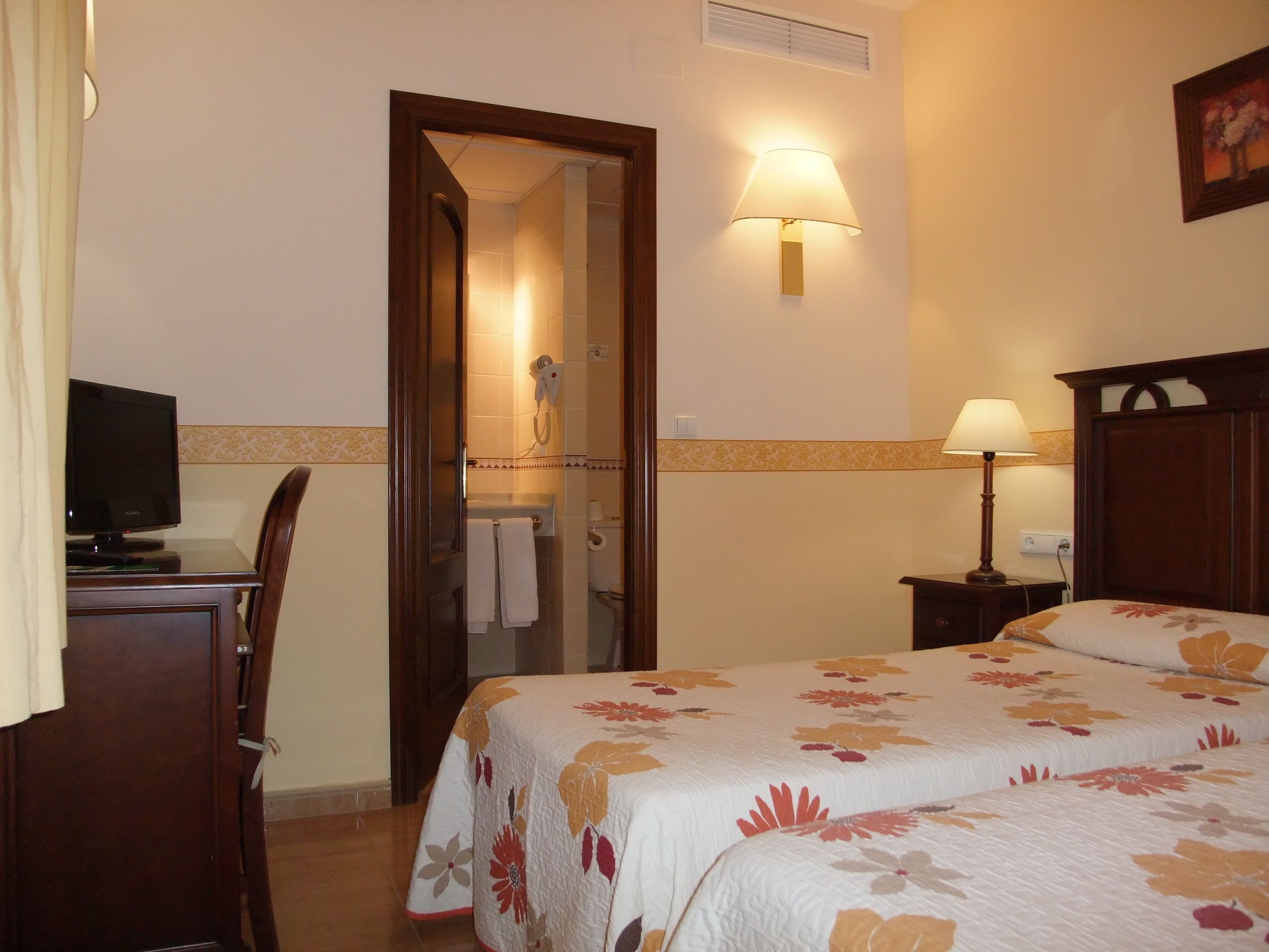 down duvets, in-room safe, desk, soundproofing