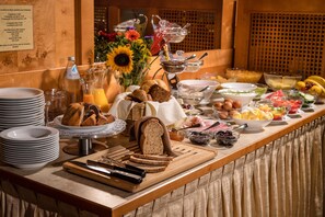 Tägliches inbegriffenes Frühstücksbuffet
