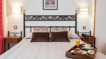 Standard Double or Twin Room | Minibar, in-room safe, desk, blackout curtains