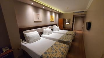 Ropa de cama de alta calidad, colchones Select Comfort y minibar