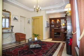 Reception - Hôtel du Manoir (Tours)