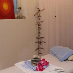 Sauna, steam room, body treatments, aromatherapy, body scrubs, facials