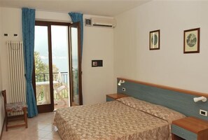 Standard Apartment, 1 Bedroom - Residence Villa Margherita (Brenzone sul Garda)
