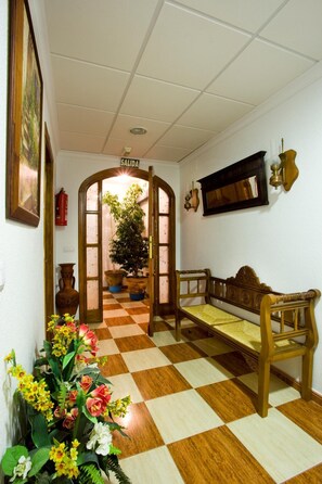 Interior - Hostal Restaurante Alba (Nijar)