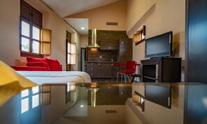 Estudio estándar, 1 habitación, cocina | Ropa de cama de alta calidad y caja de seguridad en la habitación 