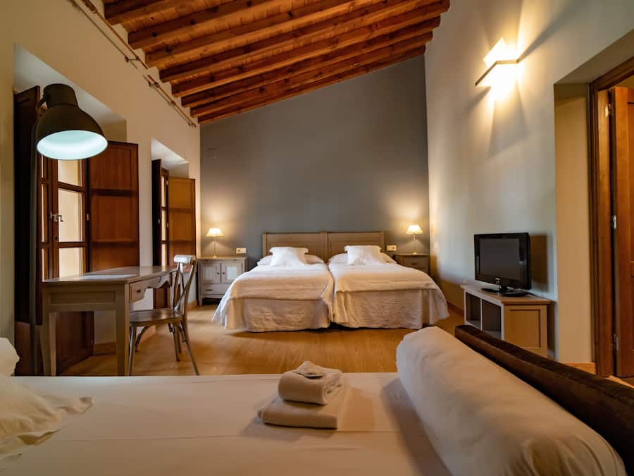 Standard Studio, 1 Bedroom, Kitchen | Premium bedding, in-room safe, desk, free WiFi