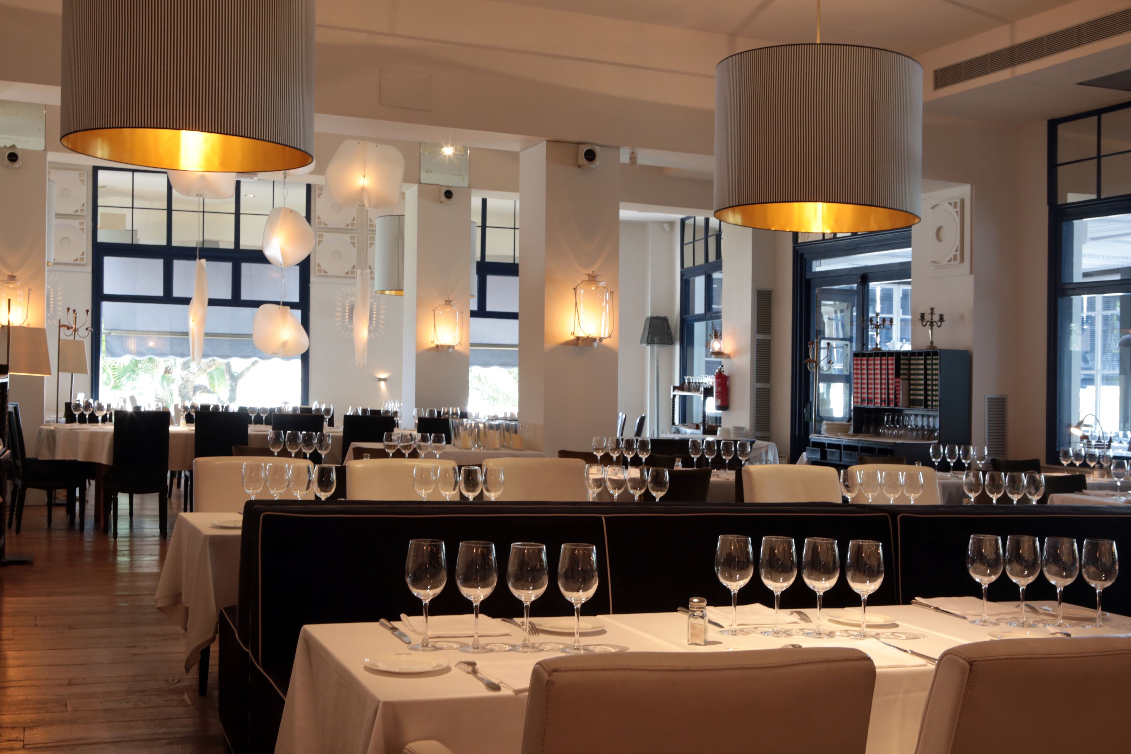 lunch and dinner served, mediterranean cuisine