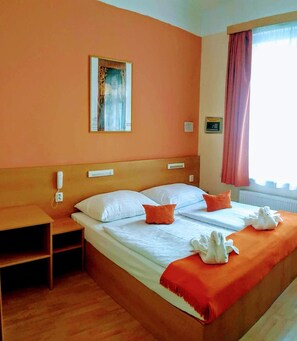 In-room safe, desk, iron/ironing board, free WiFi