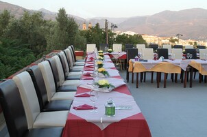 Área externa para banquete