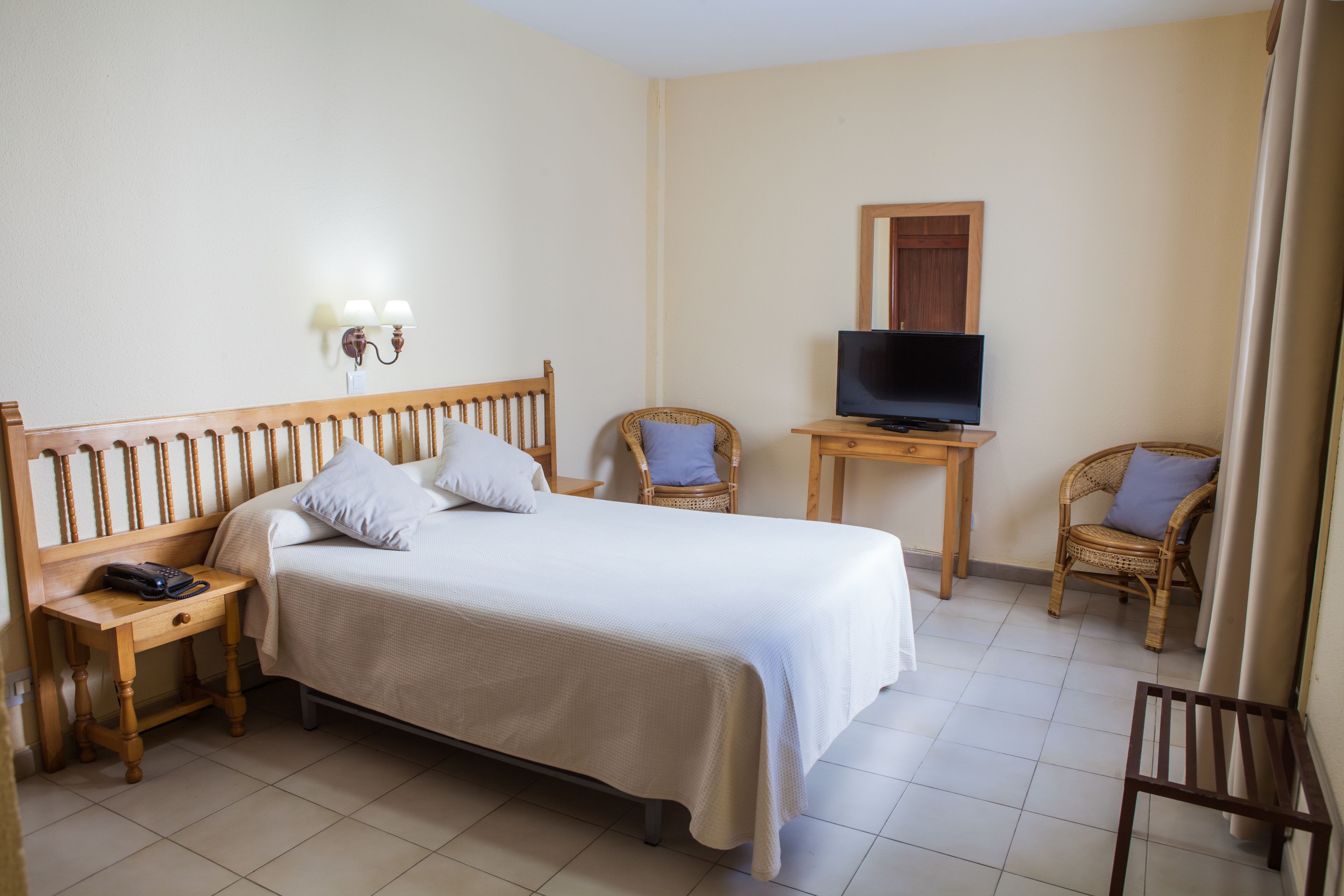 Photo - Hotel Tres Jotas Conil