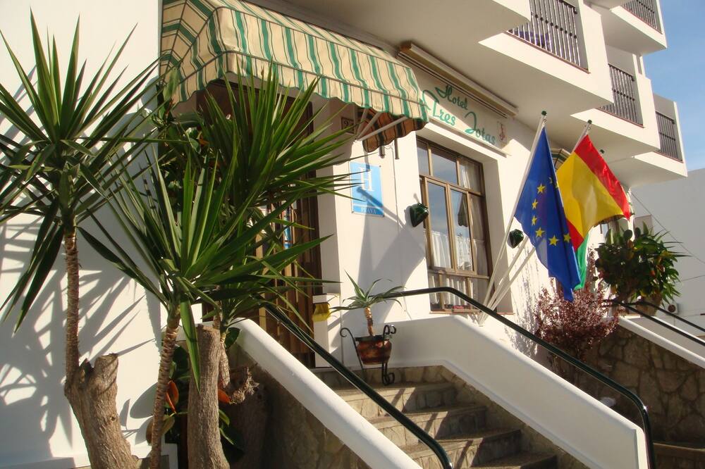 Hotel Tres Jotas