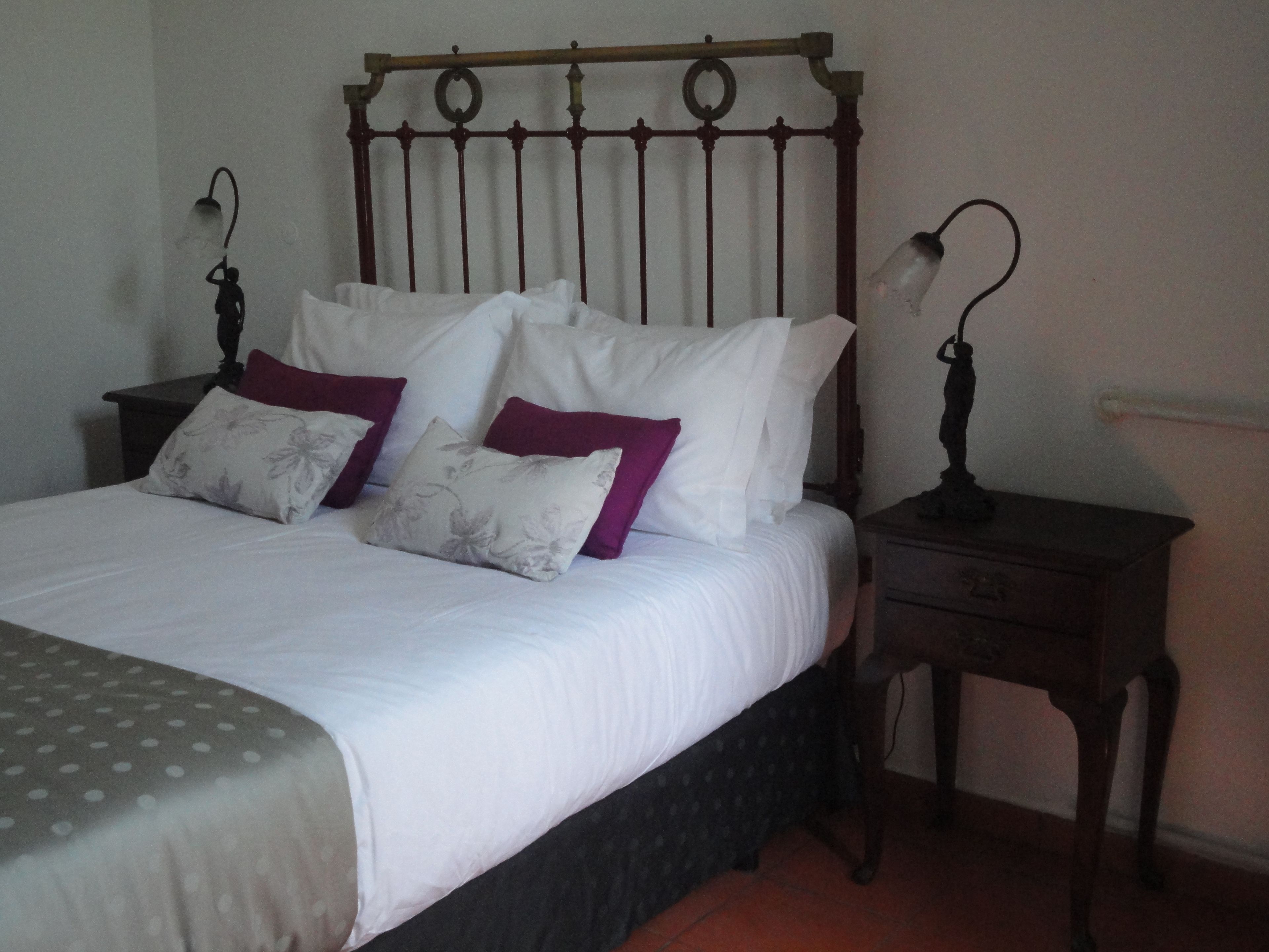 suite | minibar, in-room safe, desk, free wifi