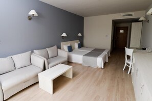 Coffres-forts dans les chambres, bureau, lits pliants/supplémentaires